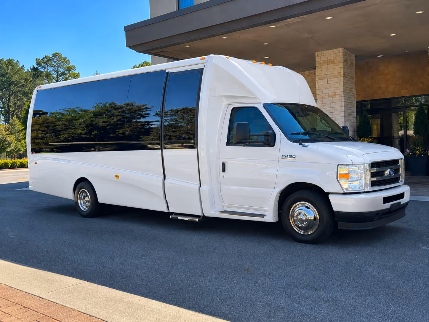 chapelhillcharterbuscompany com helps you compare party buses minibuses and charter buses for prom night